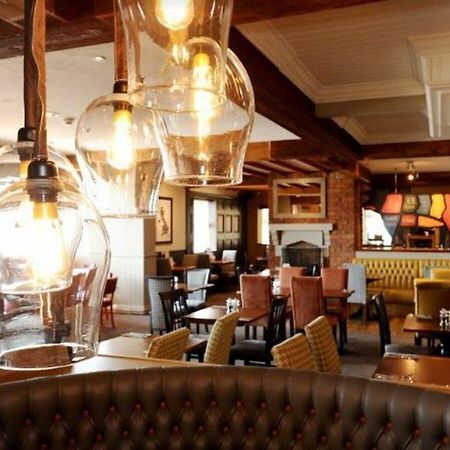 Premier Inn Premier Inn Southend Airport Bagian luar foto